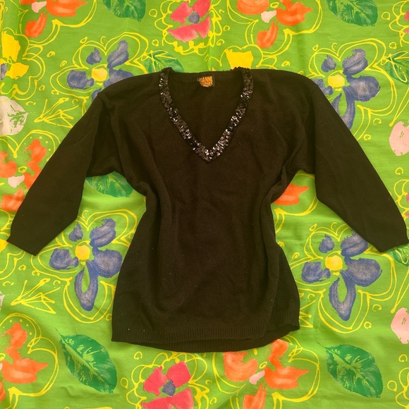Lianne Barnes Womens Black Oversized size 2 sequin v-neck Sweater Fall goth vibe - Picture 11 of 11